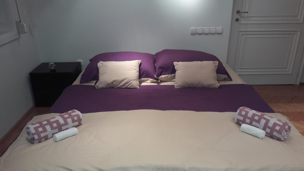Pero Panzio Bed & Breakfast Debrecen Exterior photo